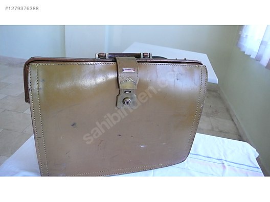 İkinci El ve Sıfır Alışveriş / Giyim & Aksesuar / Erkek / Aksesuar / Çanta