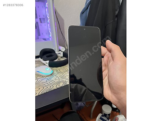 Used & Brand New Items / Cell Phones & Accessories / Cell Phones / Xiaomi / 13