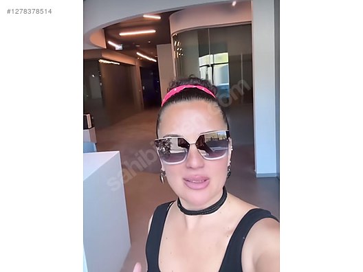 İkinci El ve Sıfır Alışveriş / Giyim & Aksesuar / Kadın / Aksesuar / Güneş Gözlüğü