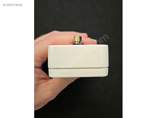 Used & Brand New Items / Music / Musical Instruments / Equipment / Effect Pedals