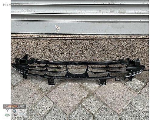 BMW İX3 G08 TAMPON ORTA IZGARA 51118498770 ÇIKMA ORJ - İlan ve