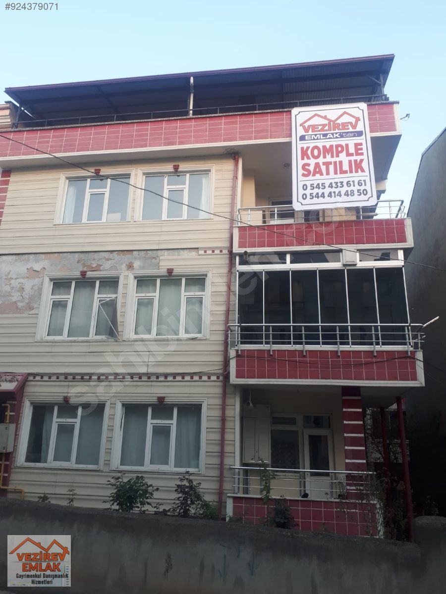 VEZİREV EMLAK�TAN CUMHURİYET MAH. 3 KATLI KOMPLE SATILIK BİNA Satılık