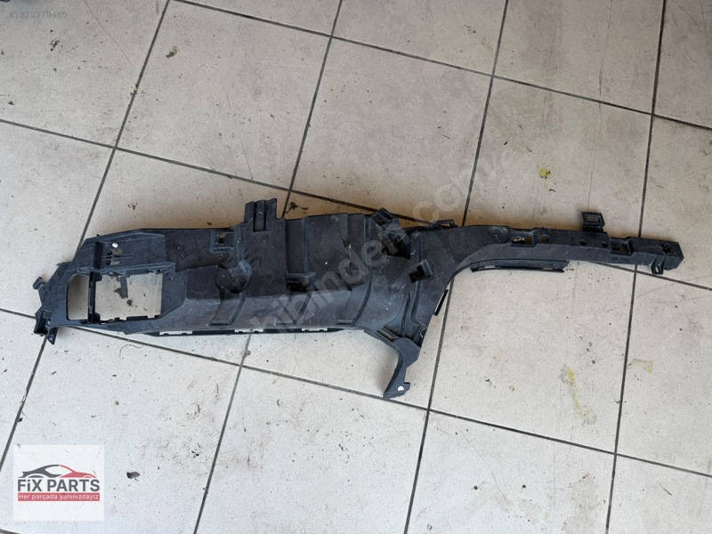 BMW X3 Tampon Braketi (Ön)