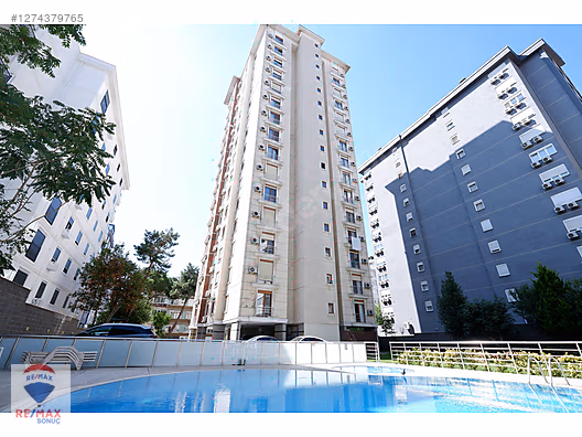 Suadiye Mah Site İçersinde, Havuzlu, Satılık 3+1 Daire 170 m2