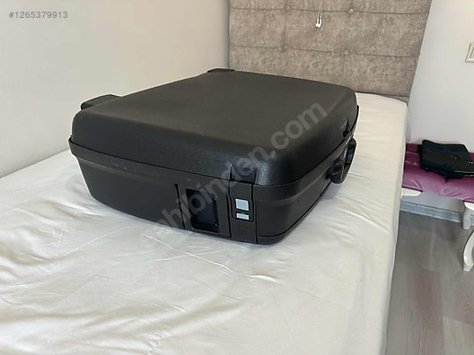 Used & Brand New Items / Clothing & Accessories / Suitcases & Luggage / Single