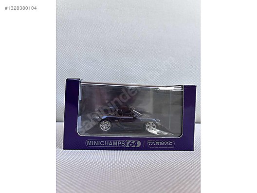 Tarmac Works Diecast Model 1:64 Porsche Araba - 1328380104