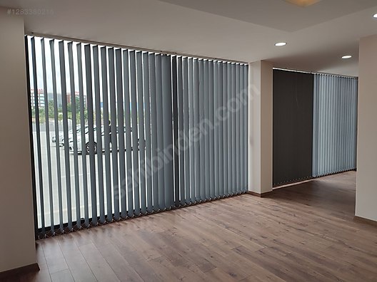 Used & Brand New Items / Home Decor / Home Textiles / Curtains & Sheers