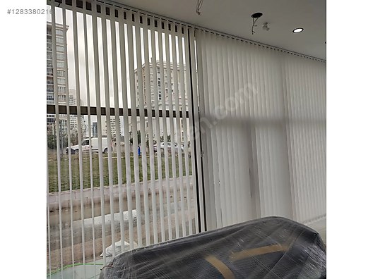 Used & Brand New Items / Home Decor / Home Textiles / Curtains & Sheers