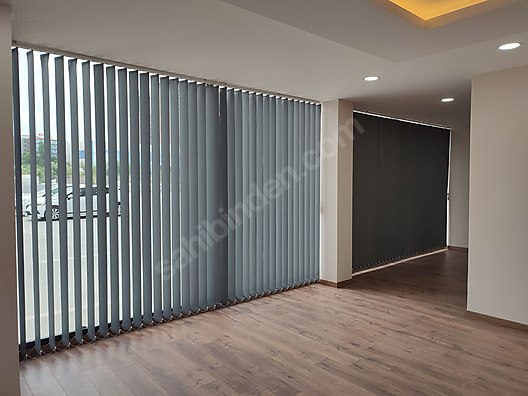 Used & Brand New Items / Home Decor / Home Textiles / Curtains & Sheers