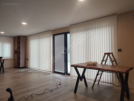 Used & Brand New Items / Home Decor / Home Textiles / Curtains & Sheers