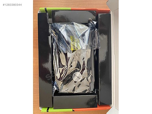 Used & Brand New Items / Computers / Desktops / Desktop Components / Graphics Cards