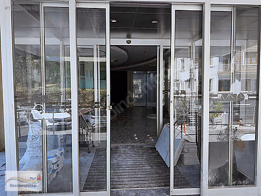 FULYADA TAM KAT 550 M2 METROYA YAKIN ÖZEL KİRALIK POLİKLİNİK #1279380696