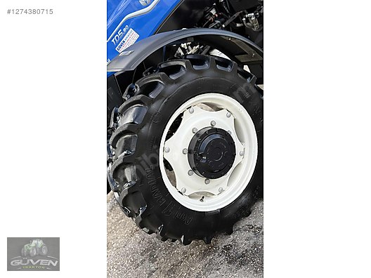 Machinery / Agricultural Machines / Tractors / New Holland / TD5.80