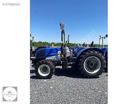 Machinery / Agricultural Machines / Tractors / New Holland / T3.70B