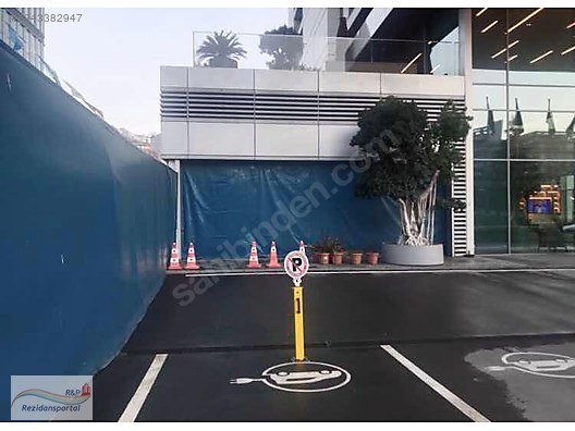 KAĞITHANE CENDERE CADDESİNDE KİRALIK 215 M2 DEPOLU DÜKKAN #1243382947