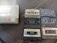 7 kaset ve kutulu