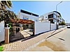 Güzeloba'da 6+1 Havuzlu Tripleks Villa