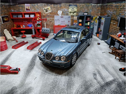 1:18 ölçek MAİSTO THAİLAND ÜRETİMİ JAGUAR S TYPE 1999 on