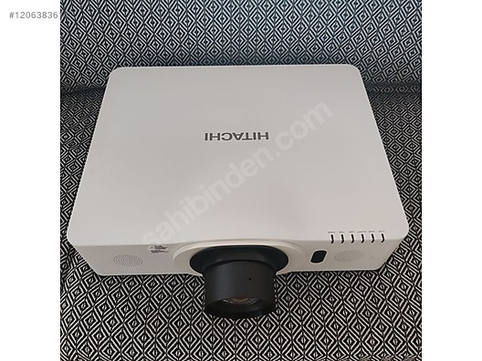 HITACHI CP-X8160 プロジェクター本体① 予備ランプ付き Hitachi / Hitachi CP-X8160 6000 ANSİLÜMEN PROFESYONEL PROJEKSİYON