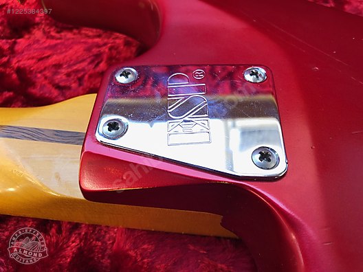 İkinci El ve Sıfır Alışveriş / Müzik / Müzik Aletleri / Telli Çalgılar / Gitar / Elektro