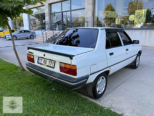 Vasıta / Otomobil / Renault / R 9 / 1.4 / Spring