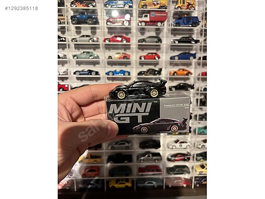Mini GT Diecast Model 1:64 Porsche Araba - 1292385118