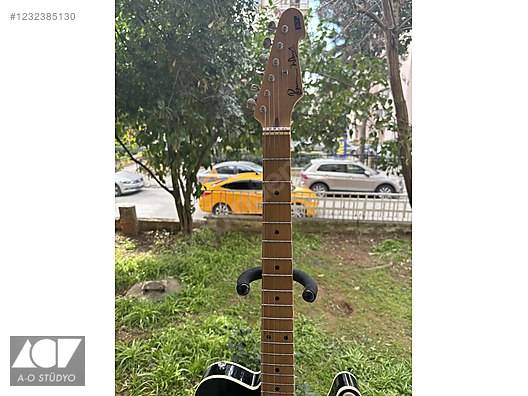 İkinci El ve Sıfır Alışveriş / Müzik / Müzik Aletleri / Telli Çalgılar / Gitar / Elektro