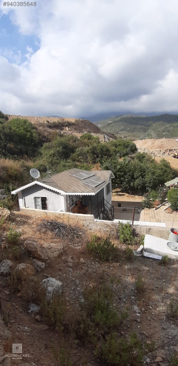 Alanya Kargıcakta Arsa Fiyatına Havuzlu 1+1 MÜSTAKİL EV Satılık