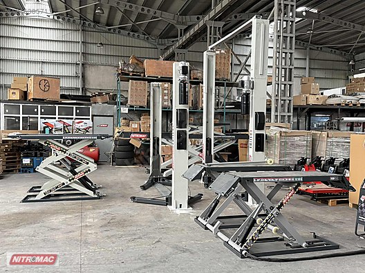 Machinery / Industrial / Industrial Machines / Automotive