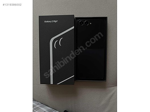 256 GB Siyah Samsung Galaxy Z Flip Cep Telefonu - 1319386002