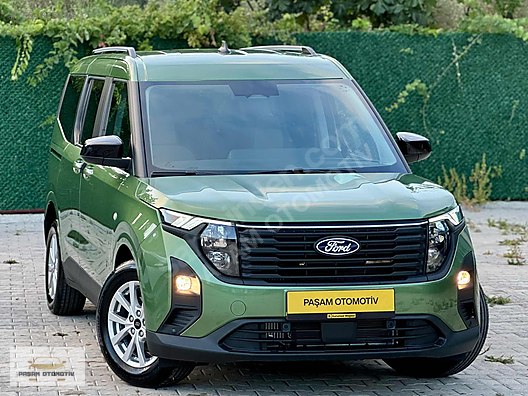 Vasıta / Minivan & Panelvan / Ford / Tourneo Courier / 1.5 EcoBlue Titanium