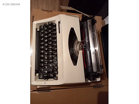 İkinci El ve Sıfır Alışveriş / Antika / Makine / Antika Daktilo