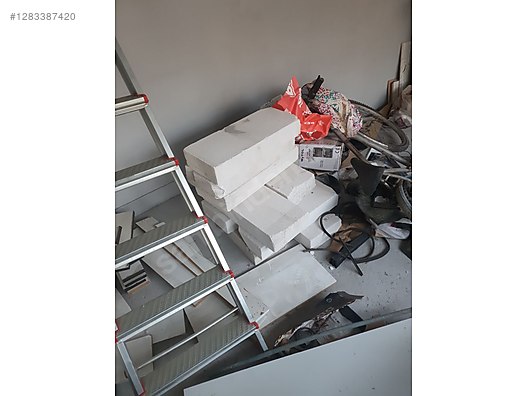 Used & Brand New Items / Garden & Home Improvement / Home Improvement / Hardware / Bricks, Tiles & Irons