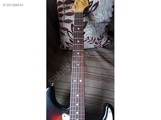 İkinci El ve Sıfır Alışveriş / Müzik / Müzik Aletleri / Telli Çalgılar / Gitar / Elektro