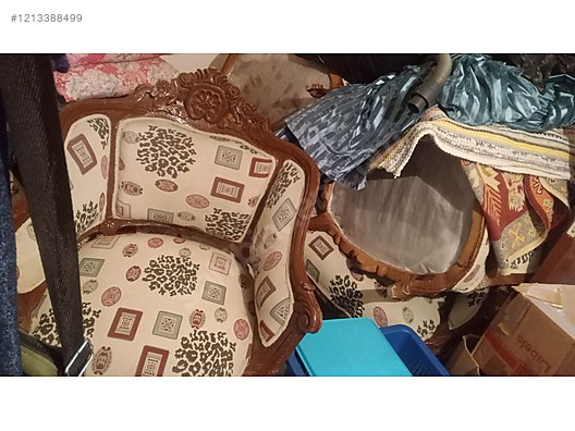 Used & Brand New Items / Antique / Furniture / Den & Living Room / Antique Armchairs