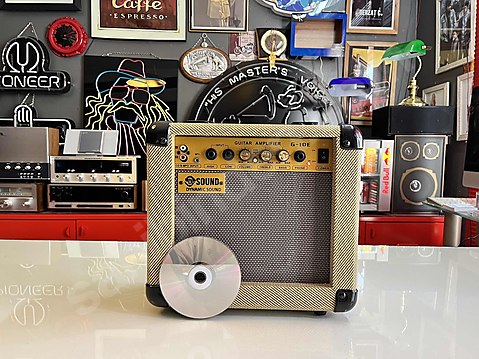 SOUND GİTAR AMFİSİ