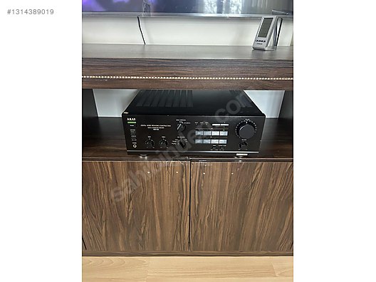 AKAI am-65 4*110 watt sterio anfidir tüm kolanlarla verilecektir