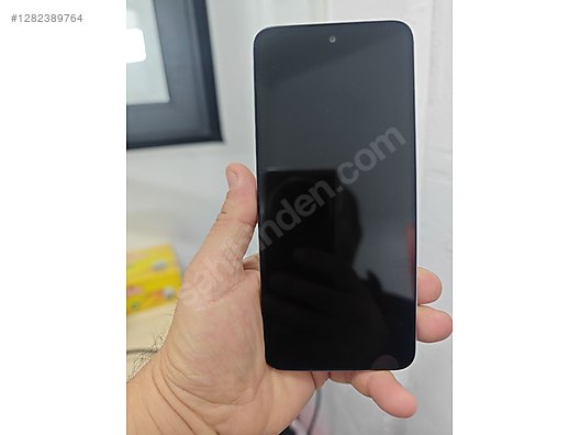 İkinci El ve Sıfır Alışveriş / Cep Telefonu & Aksesuar / Cep Telefonu / Xiaomi / Redmi 12