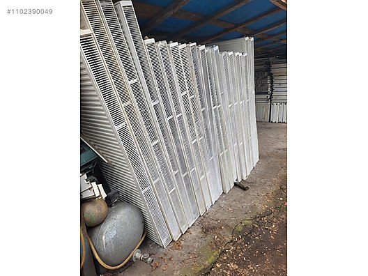 Used & Brand New Items / Garden & Home Improvement / Home Improvement / Heating / Central Heating Towel Radiator