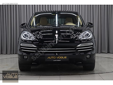 PORSCHE CAYENNE 3.0 DİESEL-BAYİ-BOYASIZ-CAM TAVAN-AIRMATIC-NAVİ