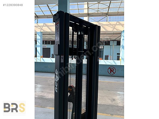 İş Makineleri & Sanayi / Sanayi / Taşıma & İstifleme / İstif Makineleri