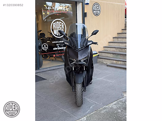X-Max 250 Tech Max