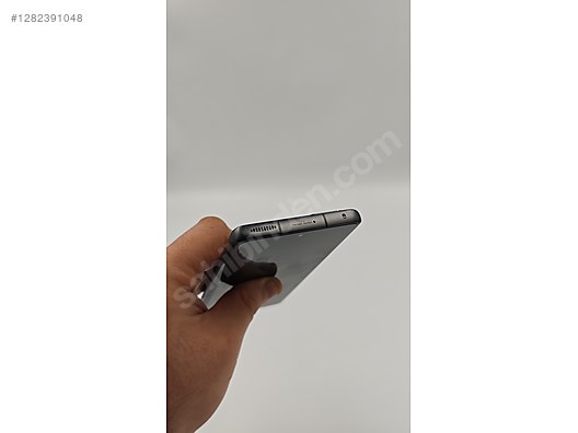 Used & Brand New Items / Cell Phones & Accessories / Cell Phones / Xiaomi / 12