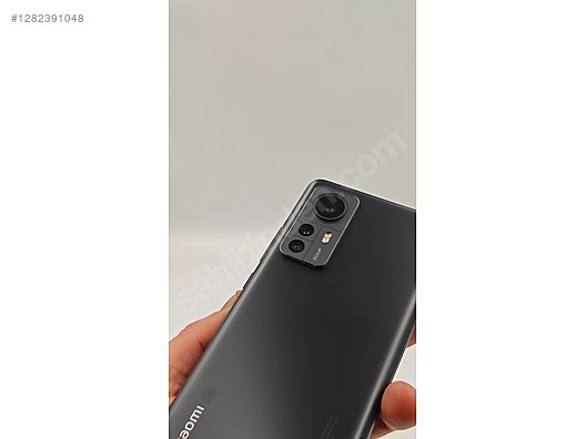 Used & Brand New Items / Cell Phones & Accessories / Cell Phones / Xiaomi / 12