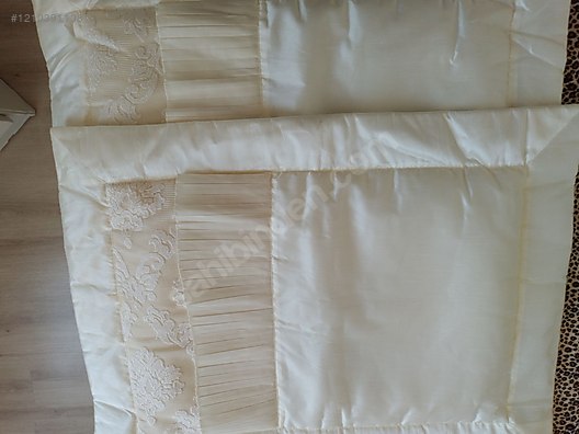 Used & Brand New Items / Home Decor / Home Textiles / Bedspread