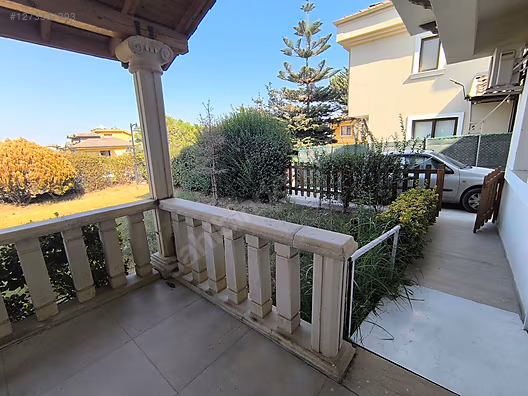 ANTİKKENT SİTESİNDE LÜKS HAVUZLU 6+1 ODALİ VİLLA 750 MT PARSELİ #1273391393