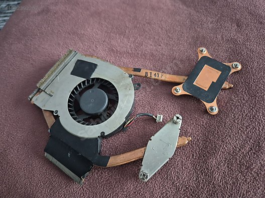 samsung r540 r580 uyumlu orjinal ba81-08475b sogutucu ve fan