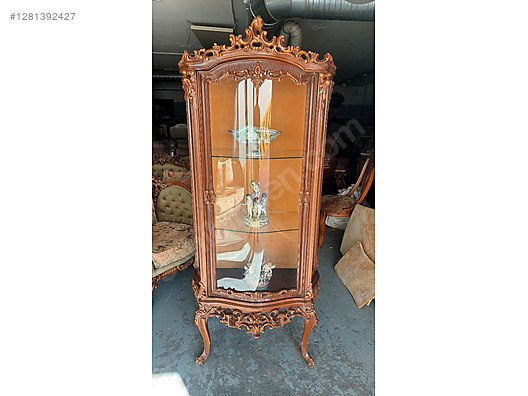 Used & Brand New Items / Antique / Furniture / Dining Room / Antique Buffet & China Cabinet