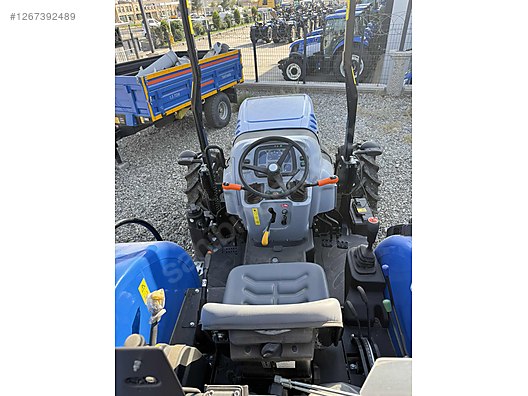 İş Makineleri & Sanayi / Tarım Makineleri / Traktör / New Holland / T3.70B