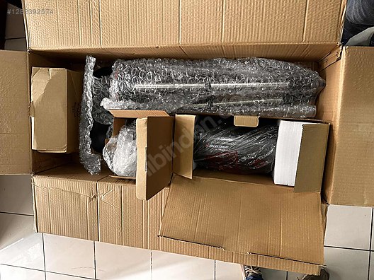 Used & Brand New Items / Cameras & Photographic Equipment / Telescopes / Refractor